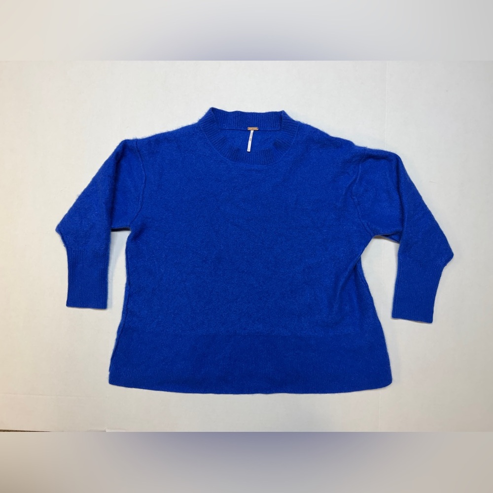 Free People Cobalt Blue Women’s Large Knit Crewneck Sweater